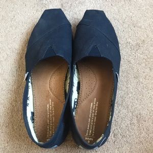 Toms Navy Canvas Women’s Classics Shoes